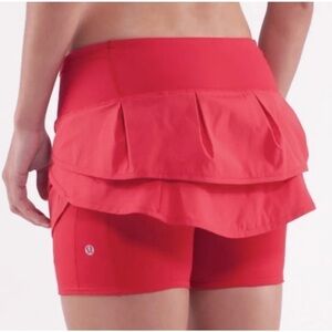 Lululemon Run Speed Squad Skirt Shorts Red Zipper pocket Sz 6
